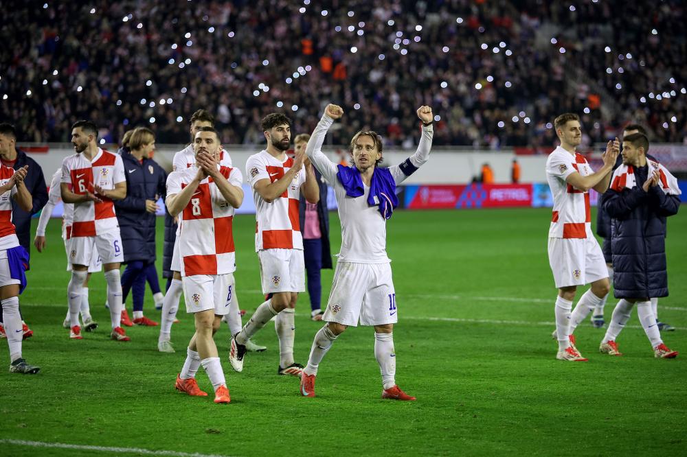 虽然活动还 虽然活动还